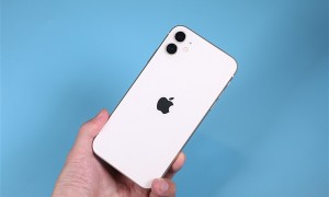 iPhone成去年中国最畅销的手机背后：国人换机率暴降 愿花高价买苹果能用更久